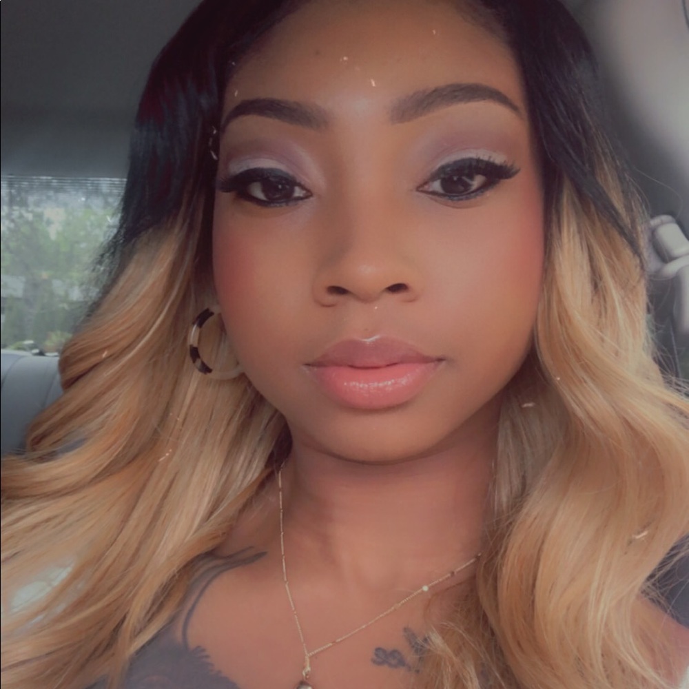 Meet your Posher, Asia